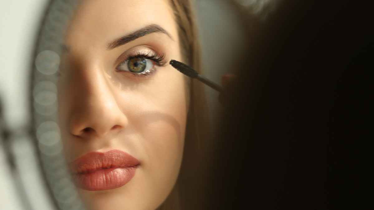 Face-the-Future-Mary-Kays-AI