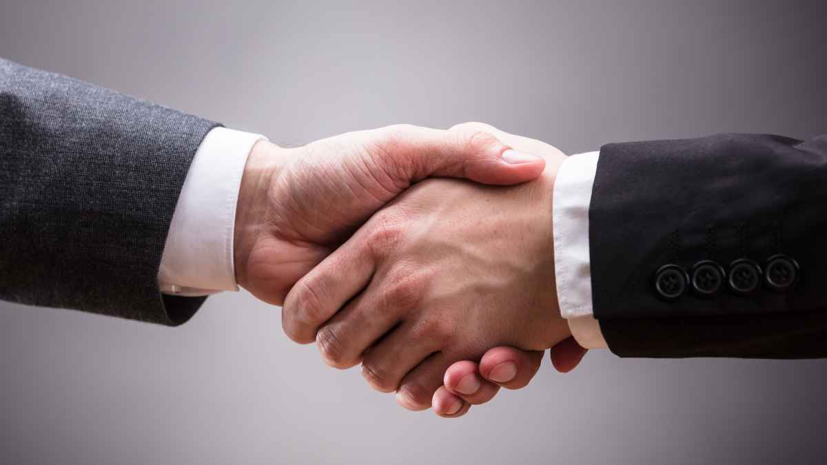 Titan-and-GoDaddy-partner