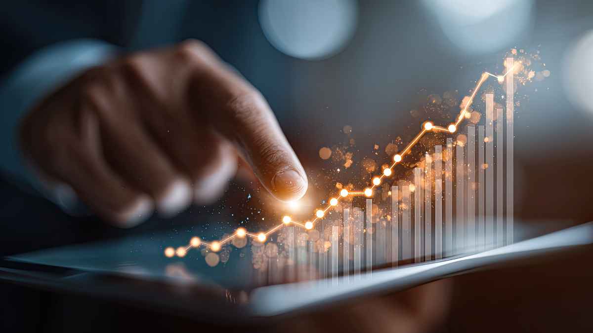 NeoGenomics Announces Preliminary