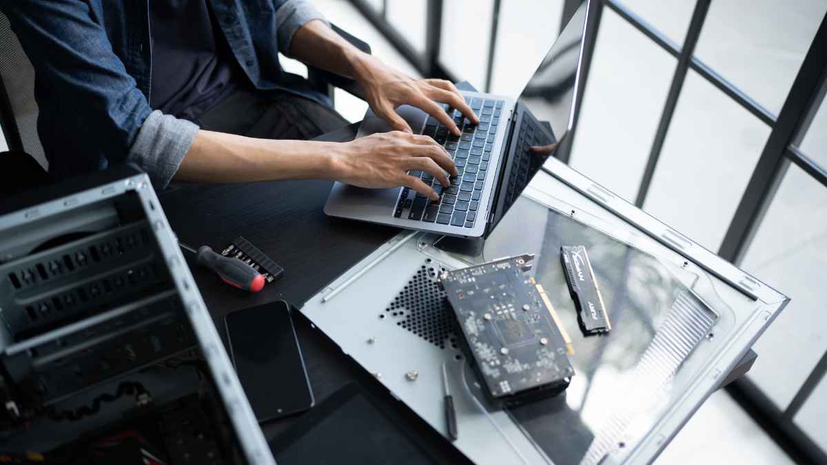 Persistent Appoints Hari S.